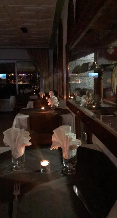 Hotel Tachfine Marrakesh