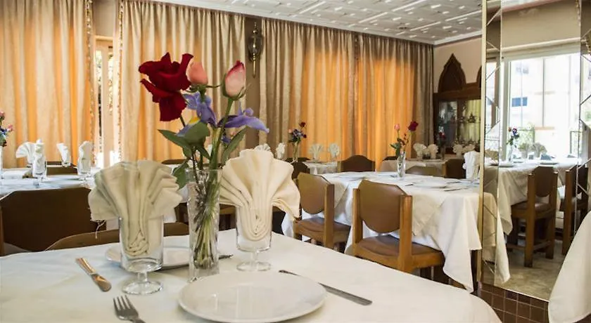 Hotel Tachfine Marrakesh