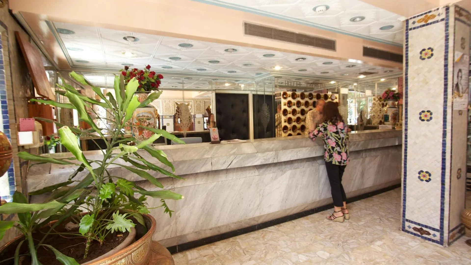 Hotel Tachfine Marrakesh
